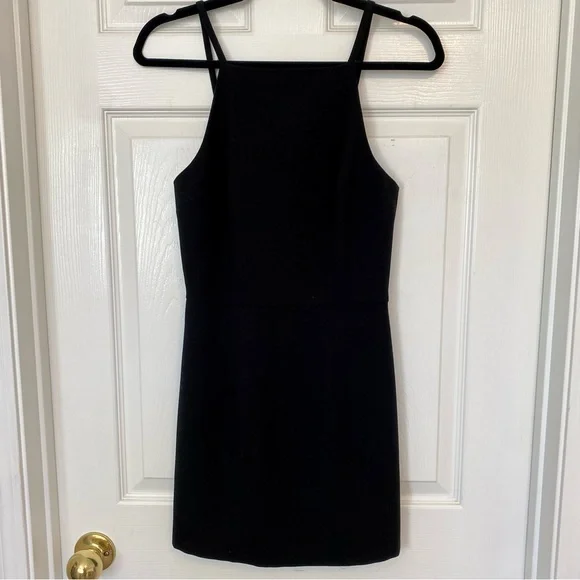 French Connection Black Mini Dress🗝 - Picture 5 of 9